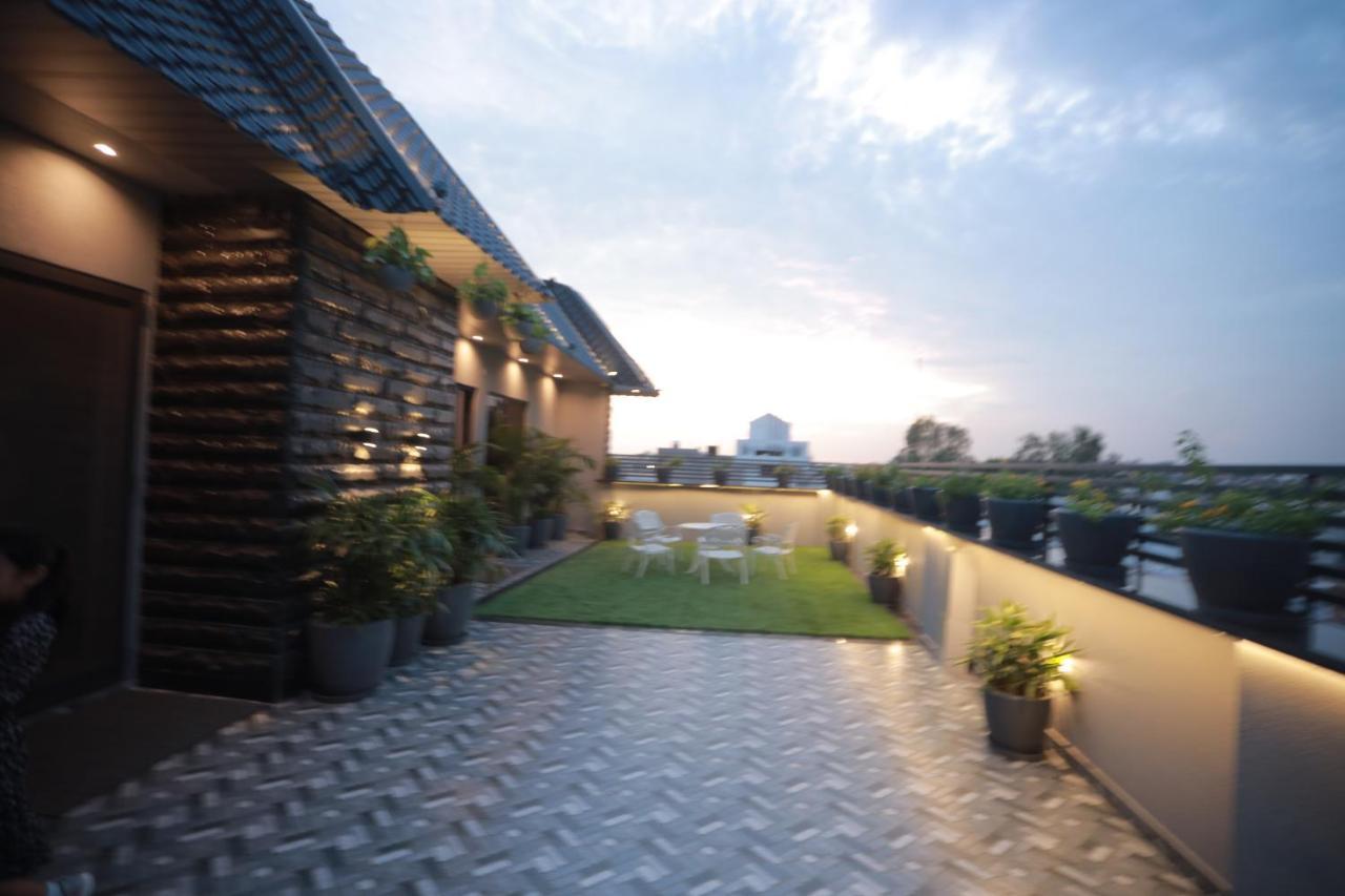 Ovel Hotel Ludhiana Quarto foto